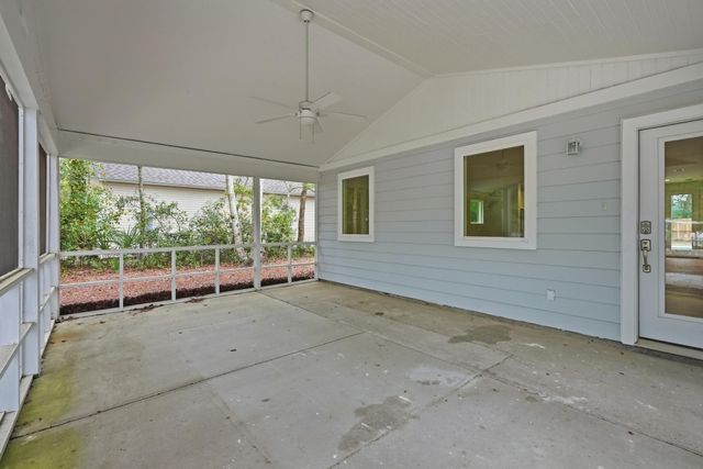 465 Seacrest Drive, Seacrest, FL 32461