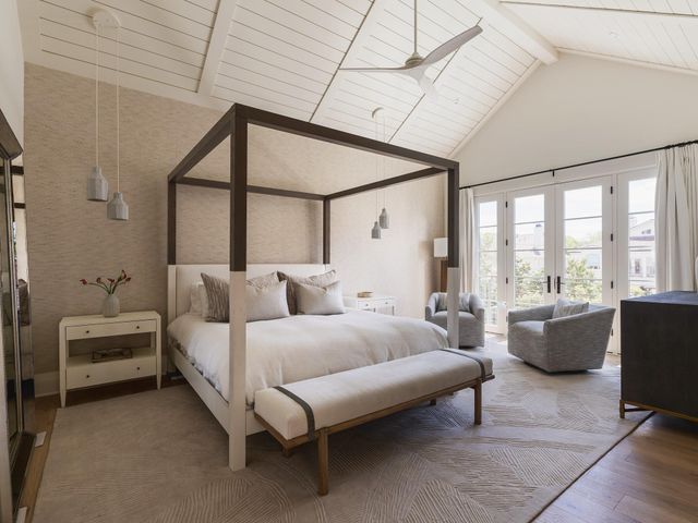 6 Heritage Court, Houston, TX 77024