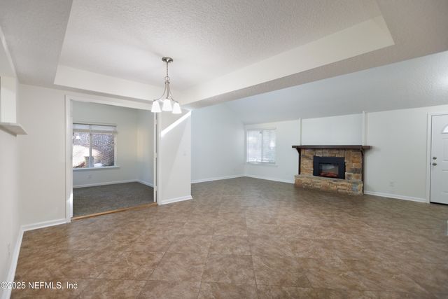 7265 OAKWOOD Drive, Jacksonville, FL 32211