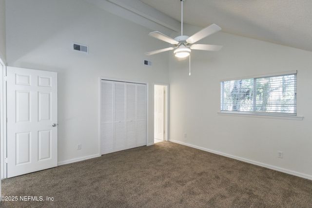 7265 OAKWOOD Drive, Jacksonville, FL 32211