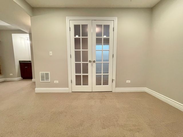 2801 N Seminary Avenue 1S, Chicago, IL 60657