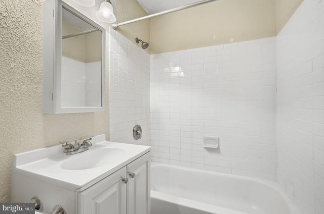 526 PLAYA DEL SOL, Cherry Hill, NJ 08002