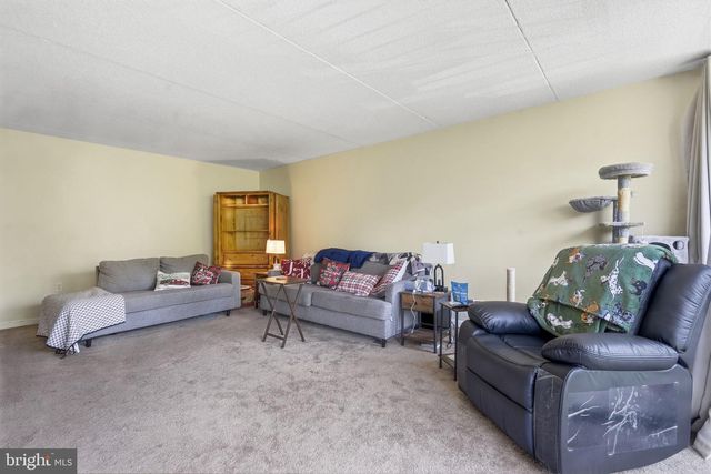 526 PLAYA DEL SOL, Cherry Hill, NJ 08002