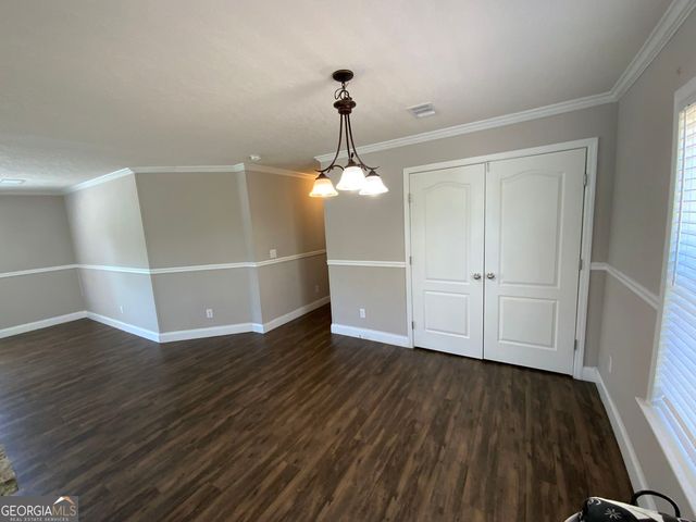 21 Hillandale Street, Newnan, GA 30263