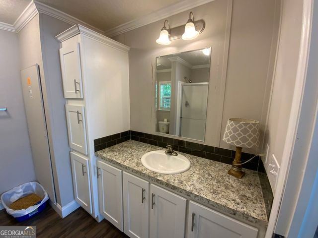 21 Hillandale Street, Newnan, GA 30263