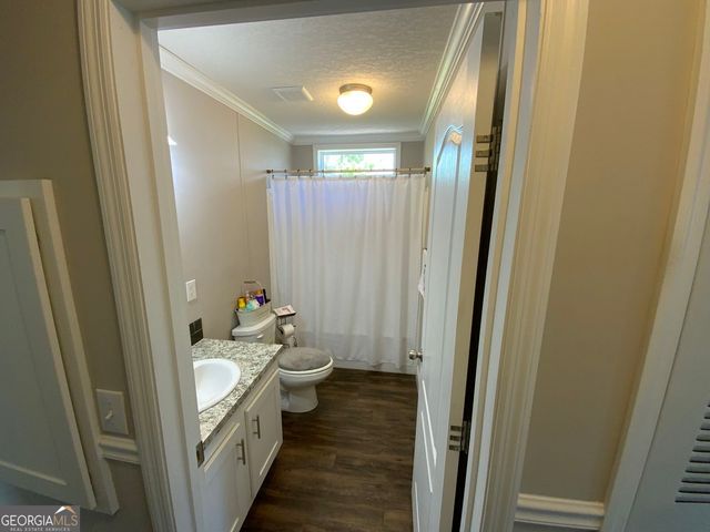 21 Hillandale Street, Newnan, GA 30263
