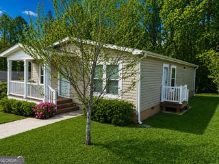 21 Hillandale Street, Newnan, GA 30263