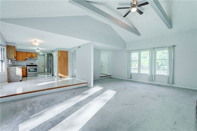 107 Crossroads Lane, Greece, NY 14612