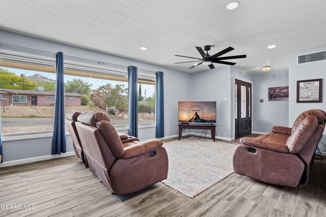 4209 BUCKINGHAM Drive, El Paso, TX 79902