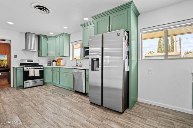 4209 BUCKINGHAM Drive, El Paso, TX 79902