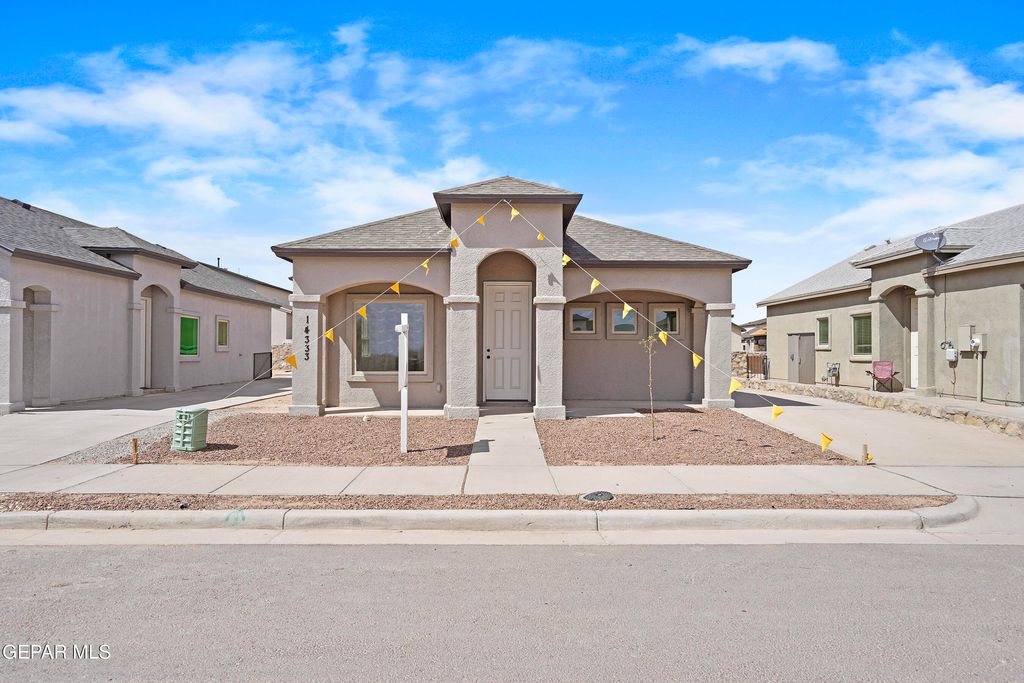 14313 Tobe Davis Drive, Horizon City, TX 79928