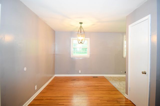 124 Glenn Ave, Gallatin, TN 37066