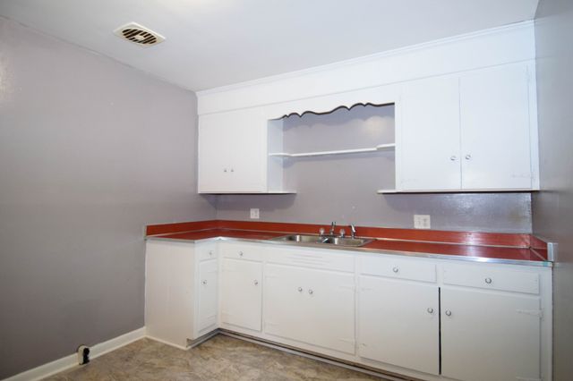 124 Glenn Ave, Gallatin, TN 37066