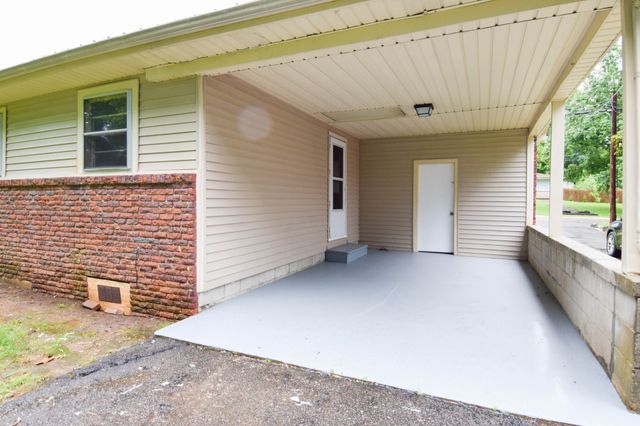 124 Glenn Ave, Gallatin, TN 37066