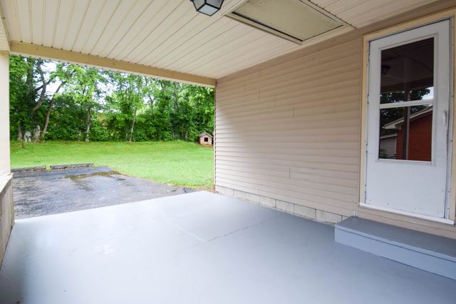 124 Glenn Ave, Gallatin, TN 37066