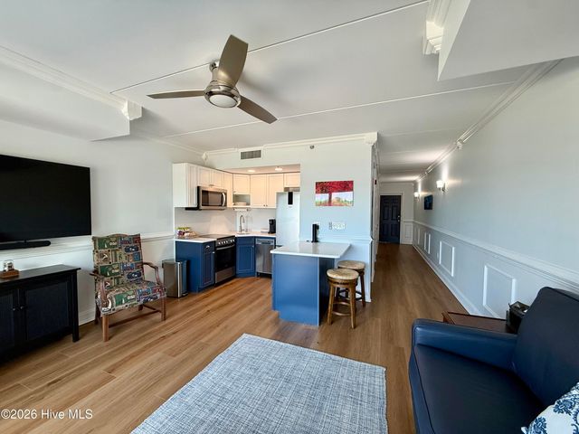 106 N Water Street 202, Wilmington, NC 28401