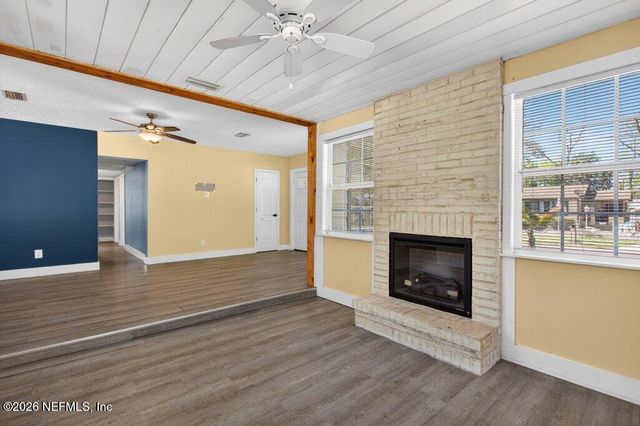 9049 JACKSON Avenue, Jacksonville, FL 32208