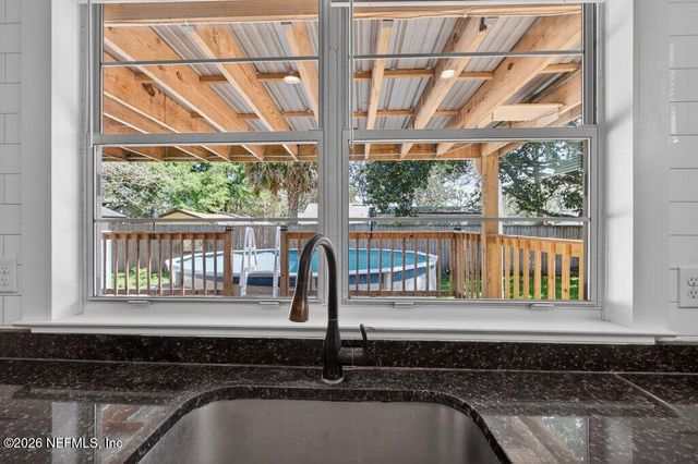 9049 JACKSON Avenue, Jacksonville, FL 32208