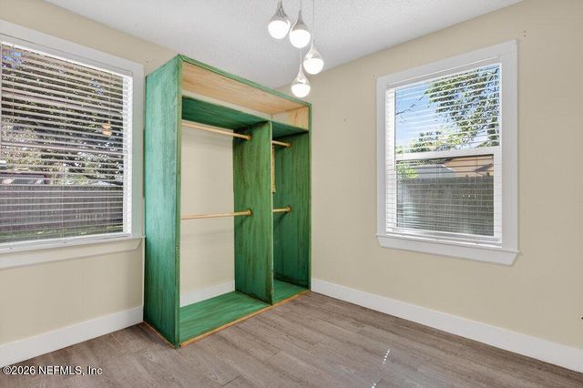 9049 JACKSON Avenue, Jacksonville, FL 32208