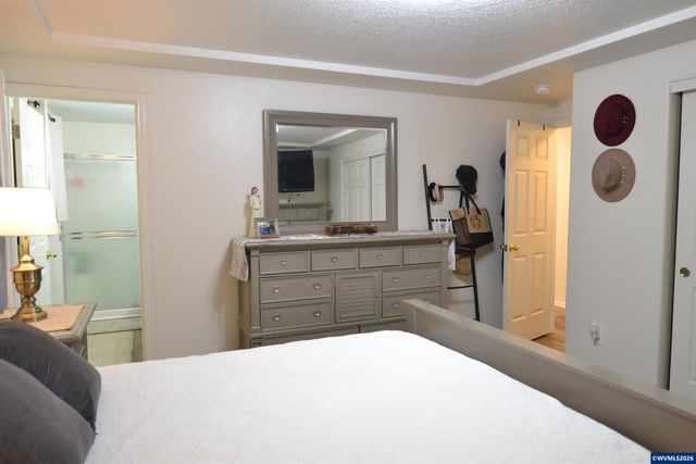 450 St Clair Wy, Eagle Point, OR 97524