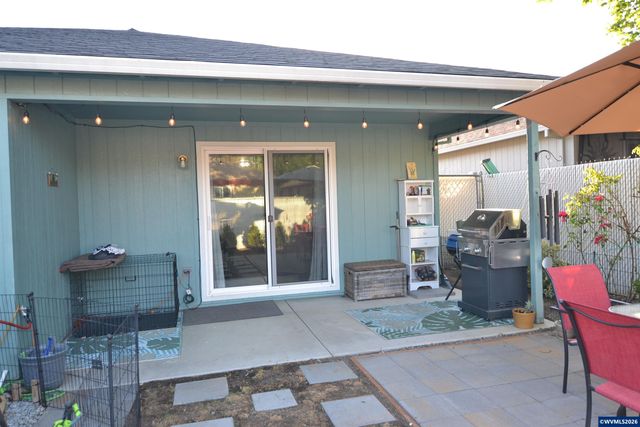 450 St Clair Wy, Eagle Point, OR 97524