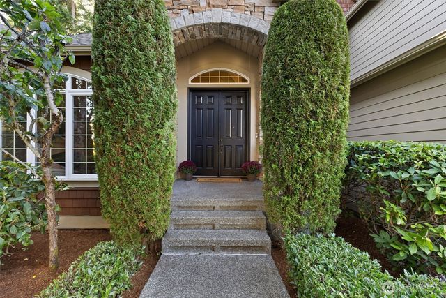 9357 221st Place NE, Redmond, WA 98053