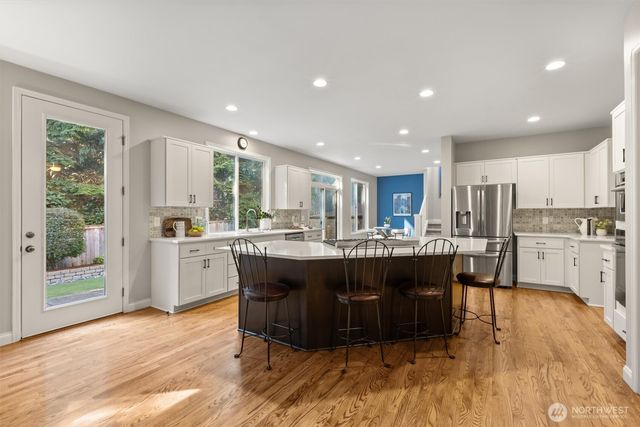 9357 221st Place NE, Redmond, WA 98053