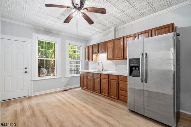 279 N 4Th St, Paterson City, NJ 07522