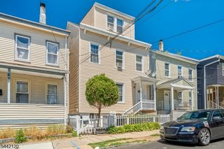 279 N 4Th St, Paterson City, NJ 07522