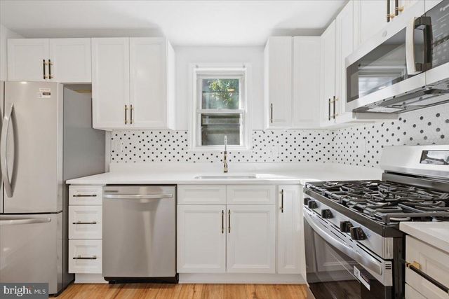 1714 WYCLIFFE AVE, Parkville, MD 21234