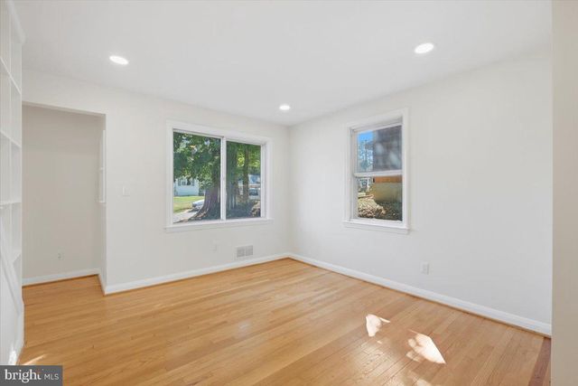 1714 WYCLIFFE AVE, Parkville, MD 21234