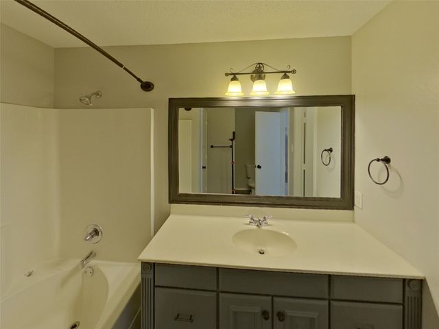 1415 Lochspring Drive, Rockwall, TX 75032