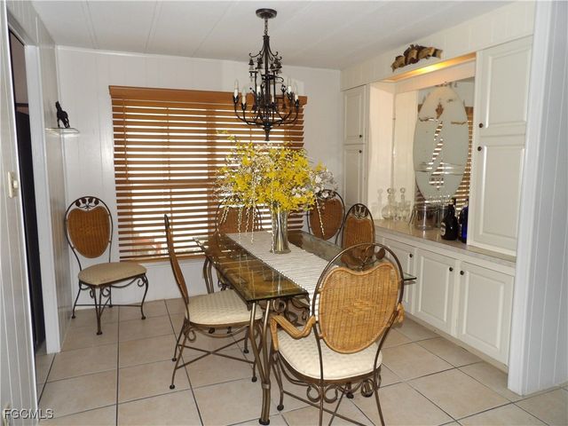 838 Hollyberry CT, North Fort Myers, FL 33917