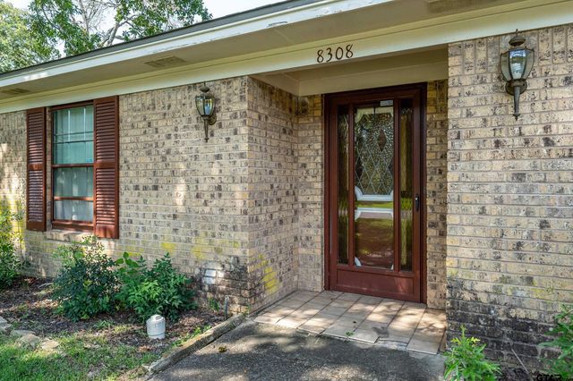 8308 Bucknell Dr, Tyler, TX 75703