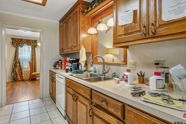 8308 Bucknell Dr, Tyler, TX 75703