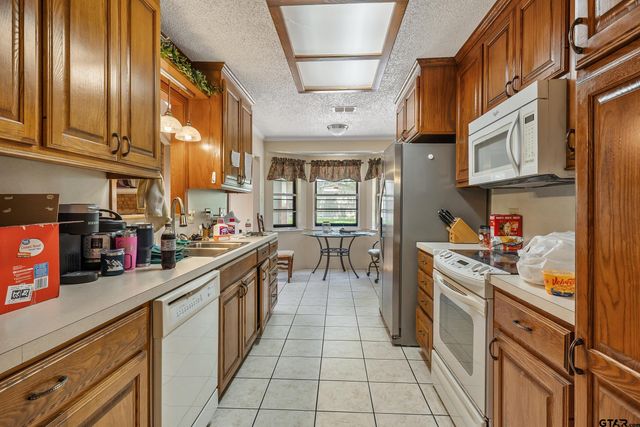 8308 Bucknell Dr, Tyler, TX 75703