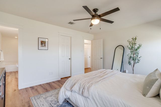 9840 Sparrow Hawk Lane, Fort Worth, TX 76108