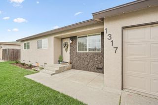 1317 S Spruce Street, Tulare, CA 93274