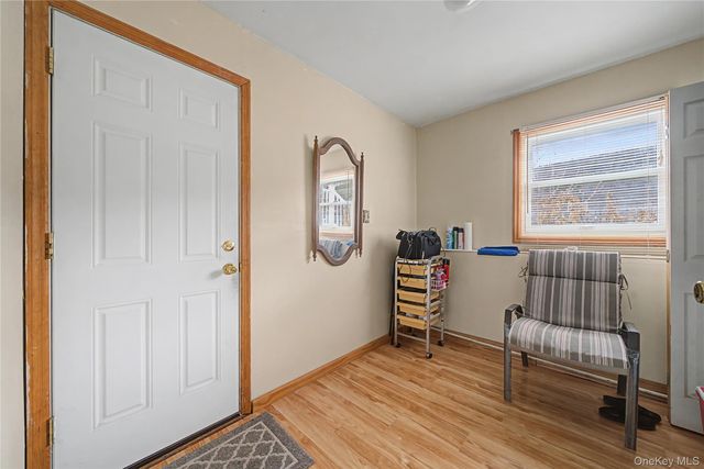 6 Adams Court, Monroe, NY 10950
