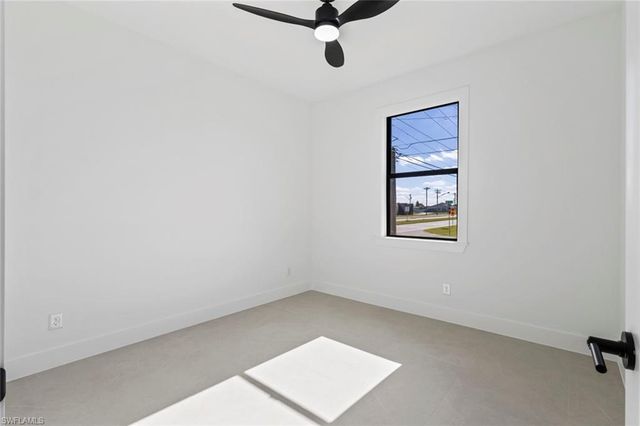 2328 NW 8th PL, Cape Coral, FL 33993