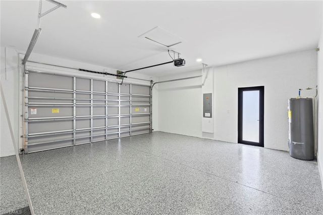 2328 NW 8th PL, Cape Coral, FL 33993