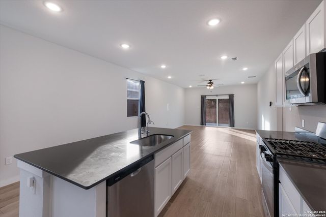 5327 Tourmaline Loop, San Antonio, TX 78222