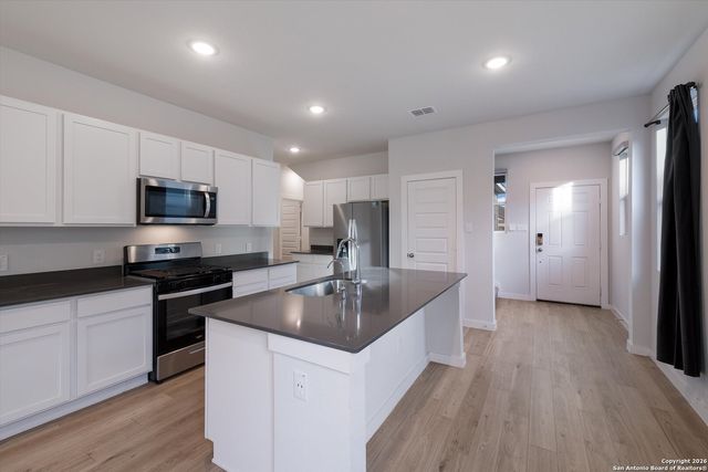 5327 Tourmaline Loop, San Antonio, TX 78222