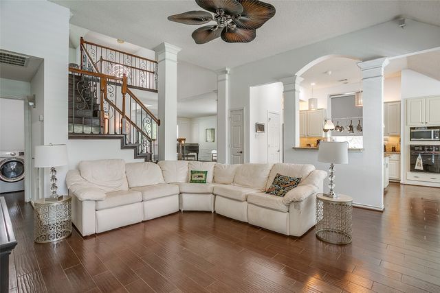 2800 Rosecliff Terrace, Grapevine, TX 76051