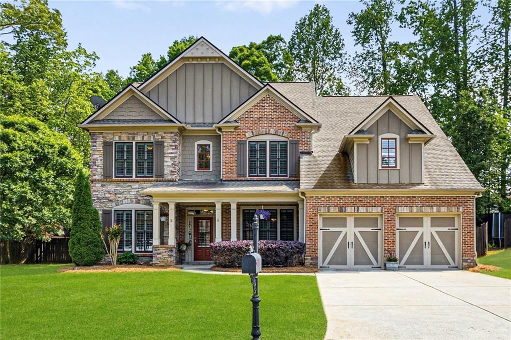1725 Lynwood Place, Alpharetta, GA 30004