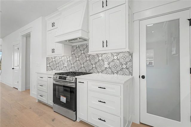 6703 High Meadow Boulevard, Bentonville, AR 72713