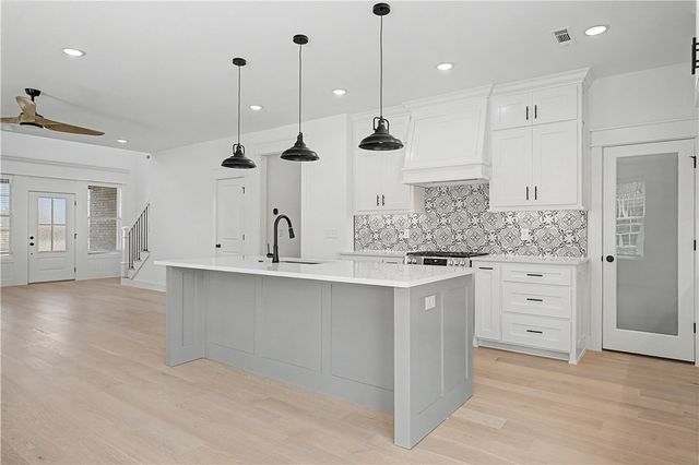 6703 High Meadow Boulevard, Bentonville, AR 72713
