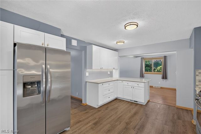 13700 Indian Creek Drive, Middleburg Heights, OH 44130