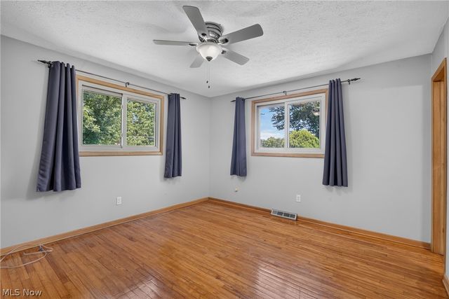 13700 Indian Creek Drive, Middleburg Heights, OH 44130