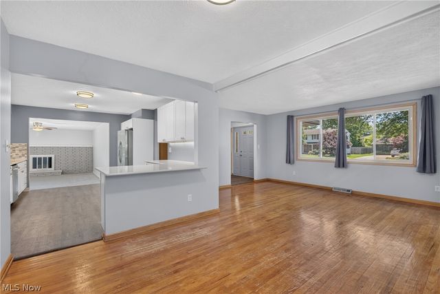 13700 Indian Creek Drive, Middleburg Heights, OH 44130